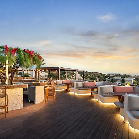Kouros Palace Active Lifestyle فندق 5*