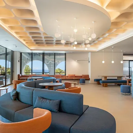 Kouros Palace Active Lifestyle فندق ماستيخاري