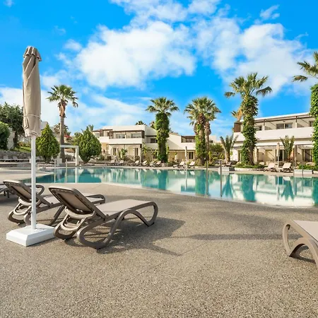 Kouros Palace Active Lifestyle فندق