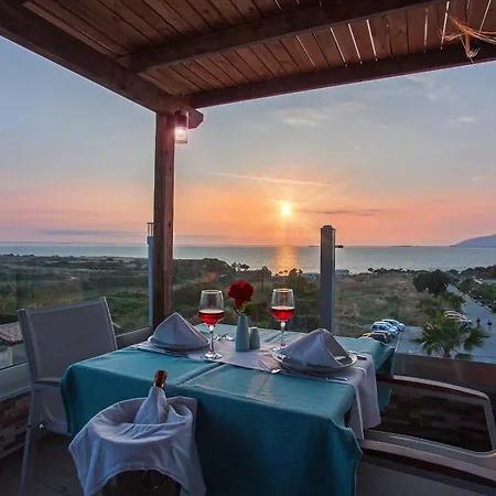 Kouros Palace Hotel