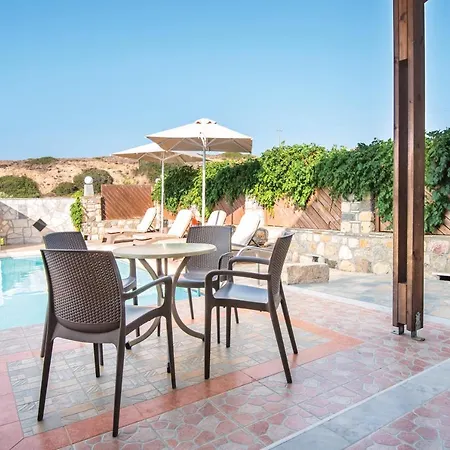 Kouros Palace 5*